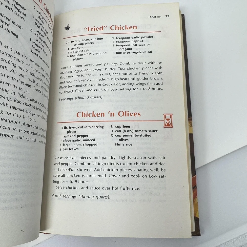 Vintage Crock-Pot Cooking Neill HC Linden Press Illustrated Pat Stewart 1975 USA